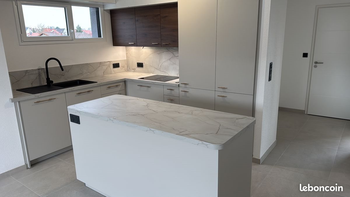 Appartement à louer, 80m², Wattwiller