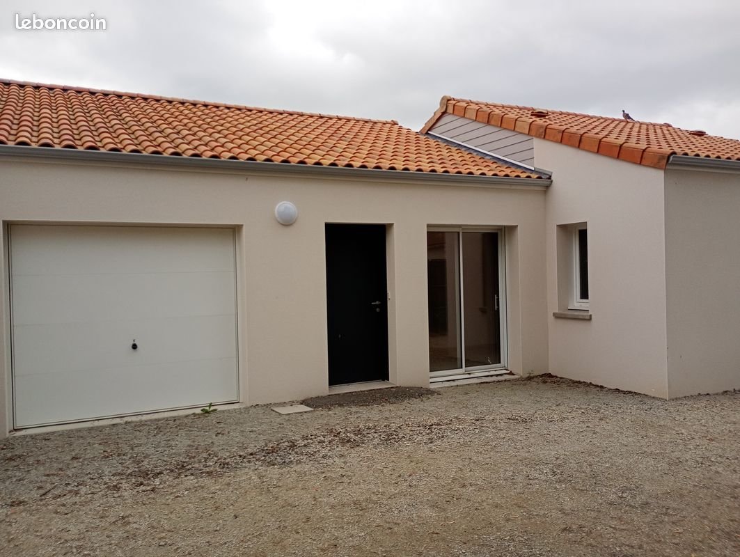 Maison à louer, 88m², Saint-Laurent-des-Autels