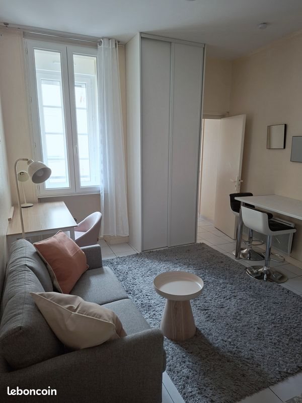Appartement à louer, 25m², La Rochelle