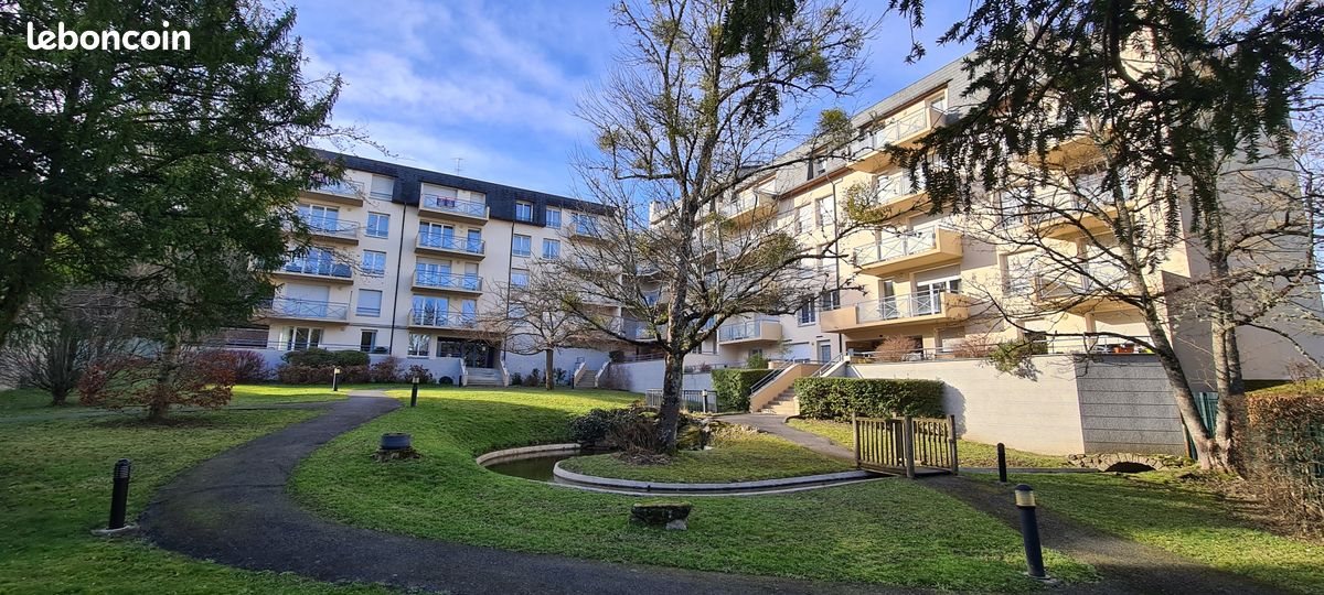 Appartement à louer, 101m², Guéret