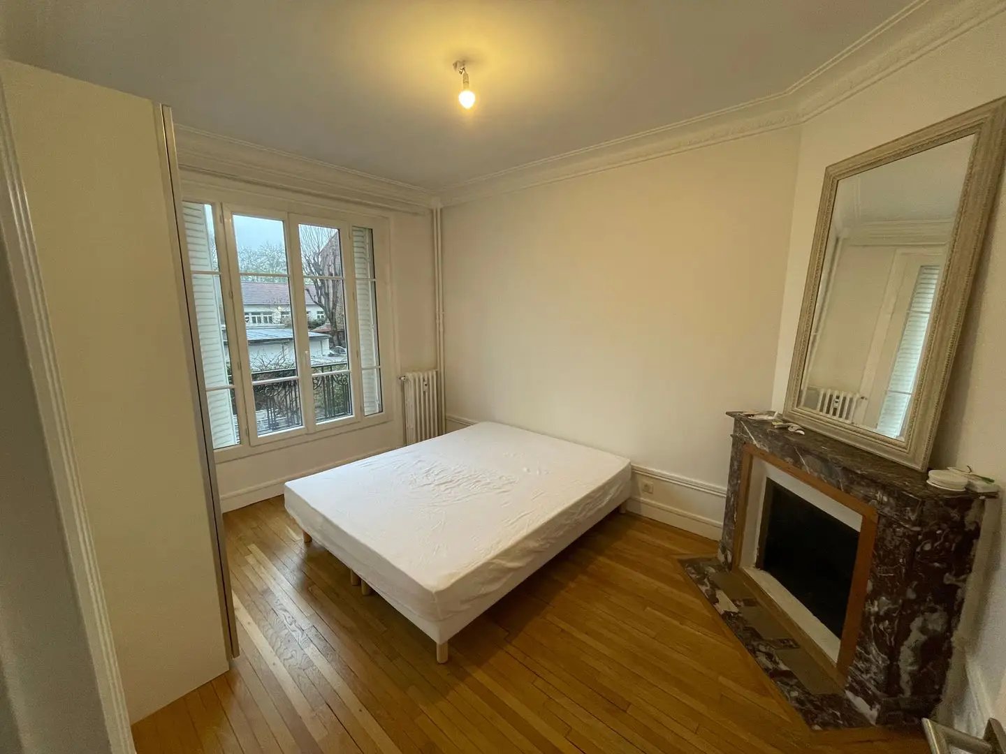 Appartement à louer, 39m², Courbevoie