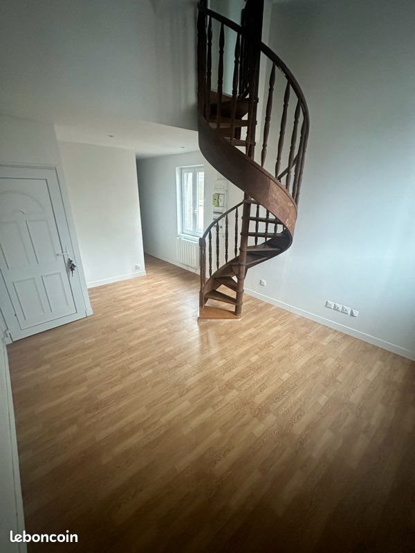 Appartement à louer, 33m², Denain