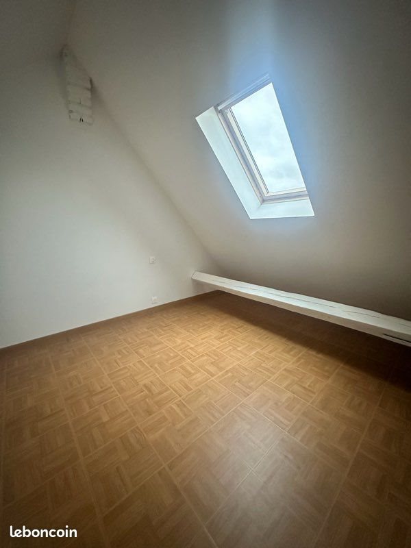 Appartement à louer, 33m², Denain