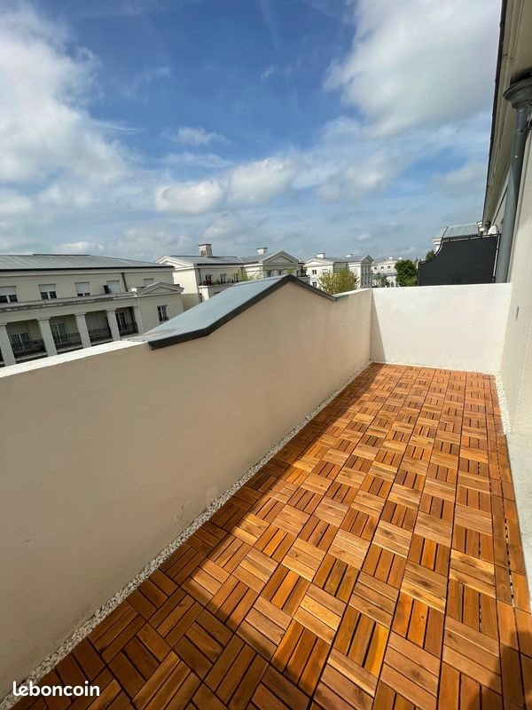 Appartement à louer, 40m², Serris