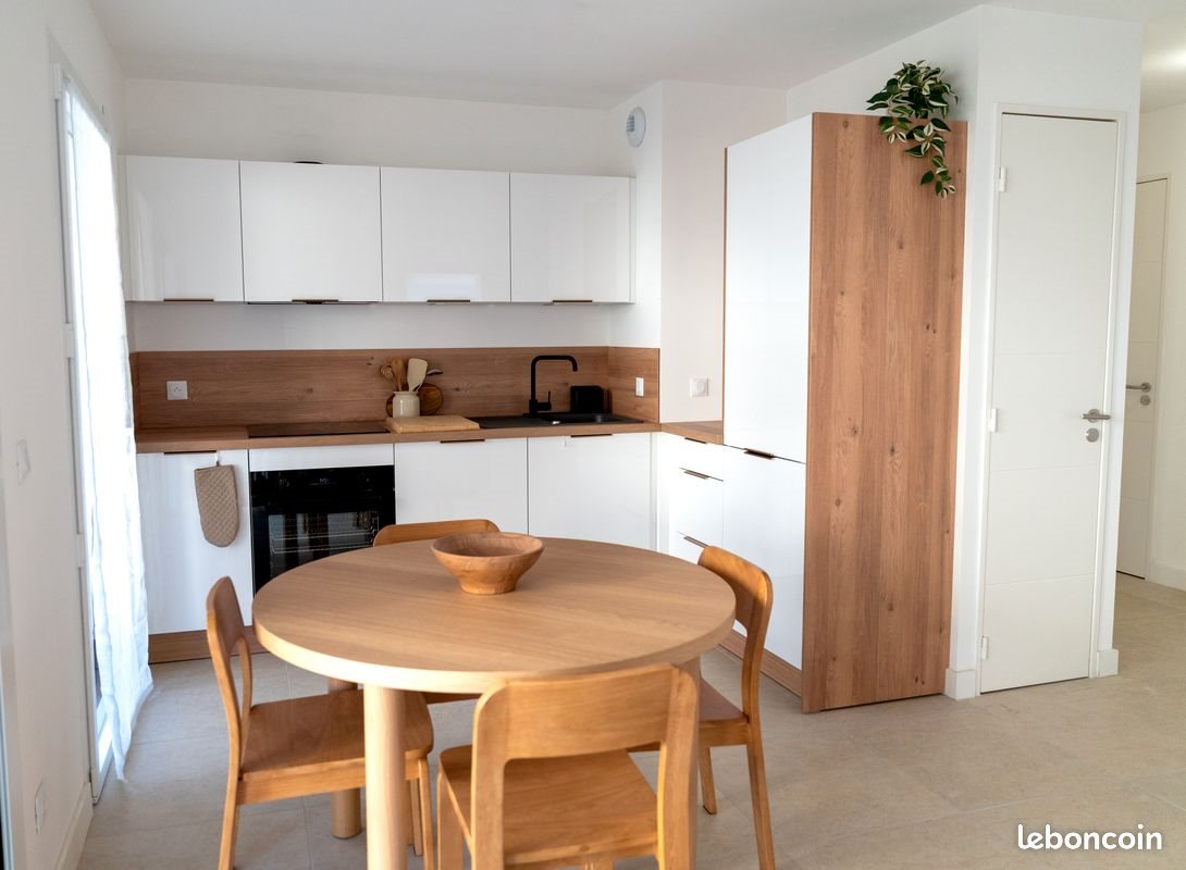 Appartement à louer, 46m², Crozet