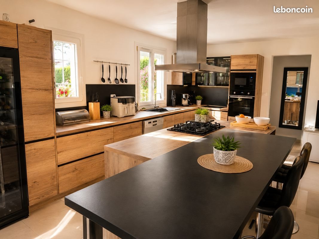 Maison à vendre, 170m², Les Eglisottes-et-Chalaures