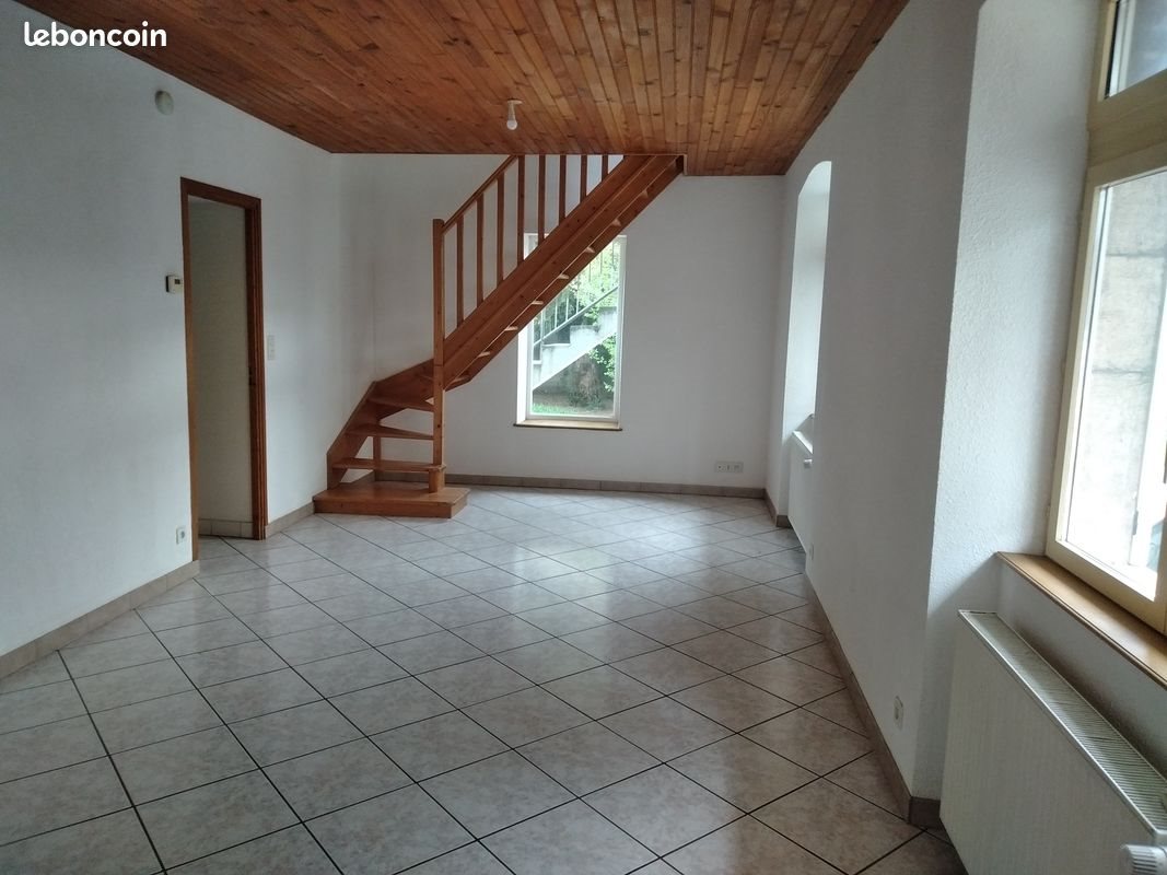 Maison à louer, 70m², Dole