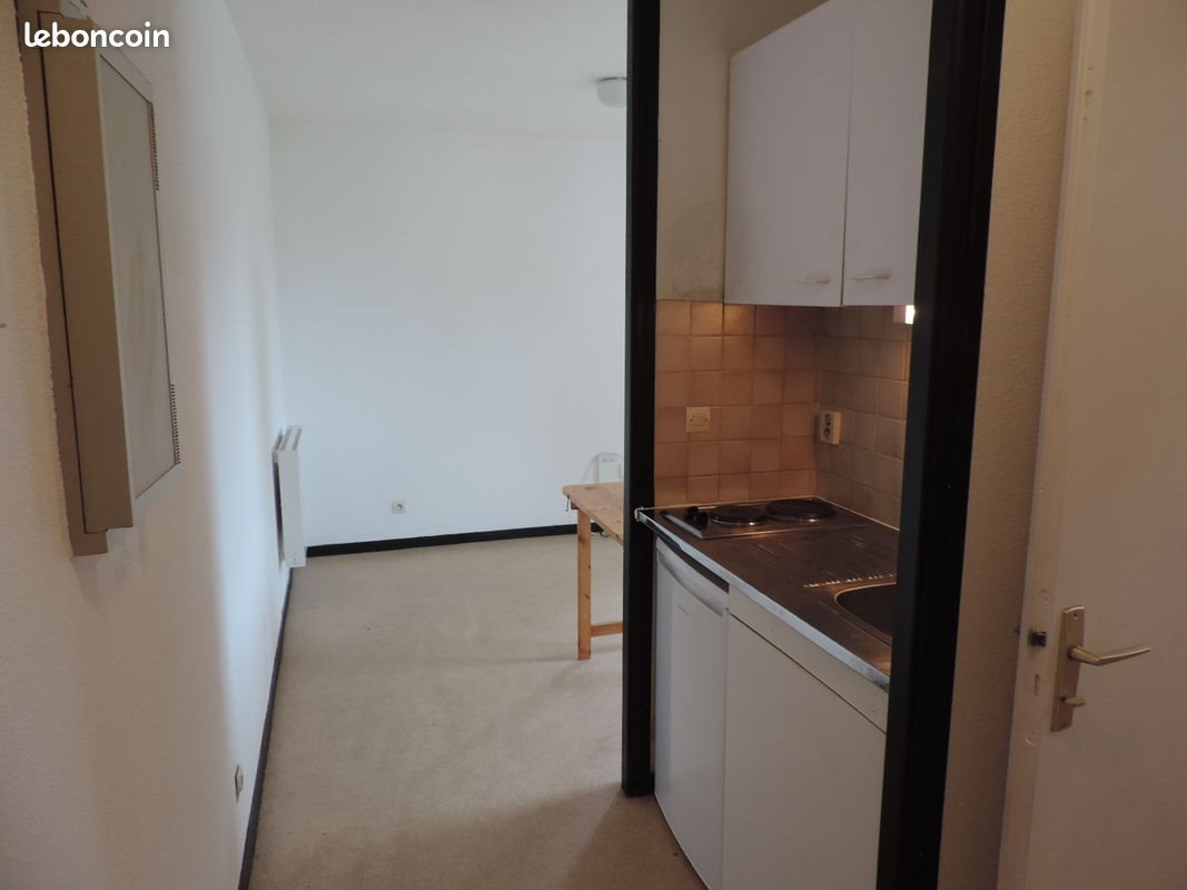 Appartement à louer, 24m², Pau