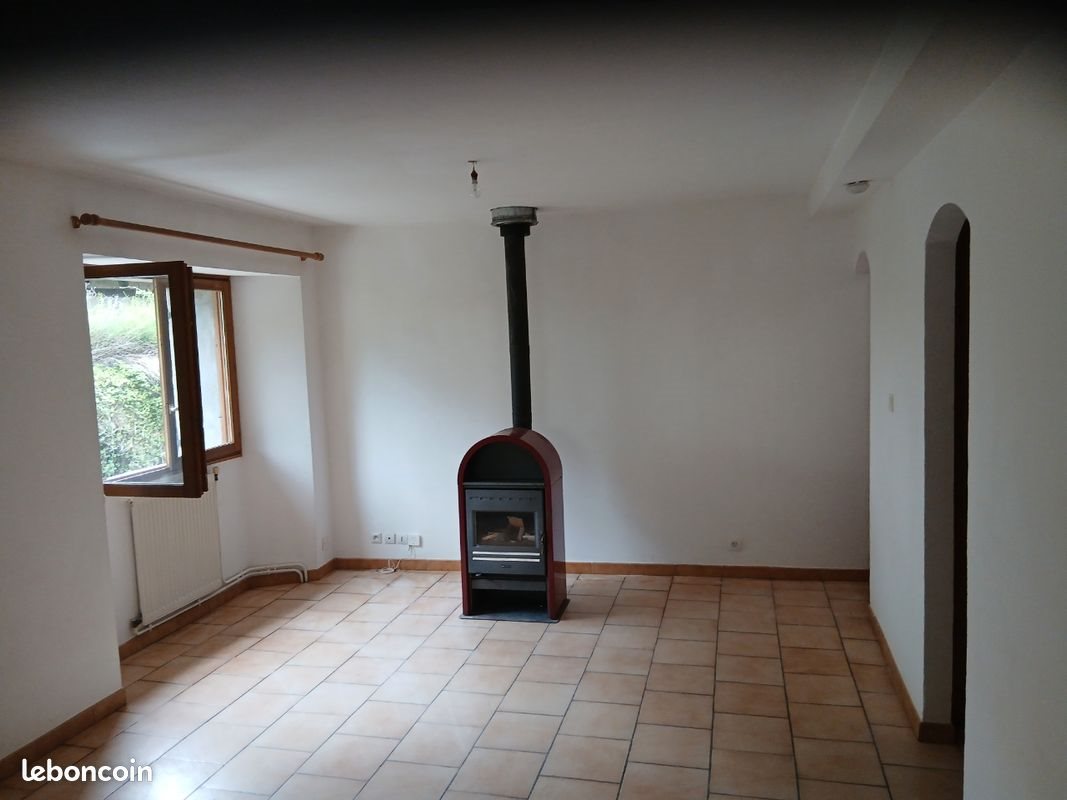 Maison à louer, 75m², Tencin