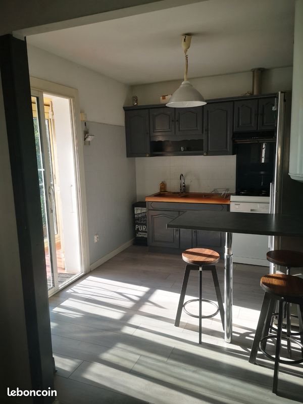 Appartement à louer, 45m², Toulon