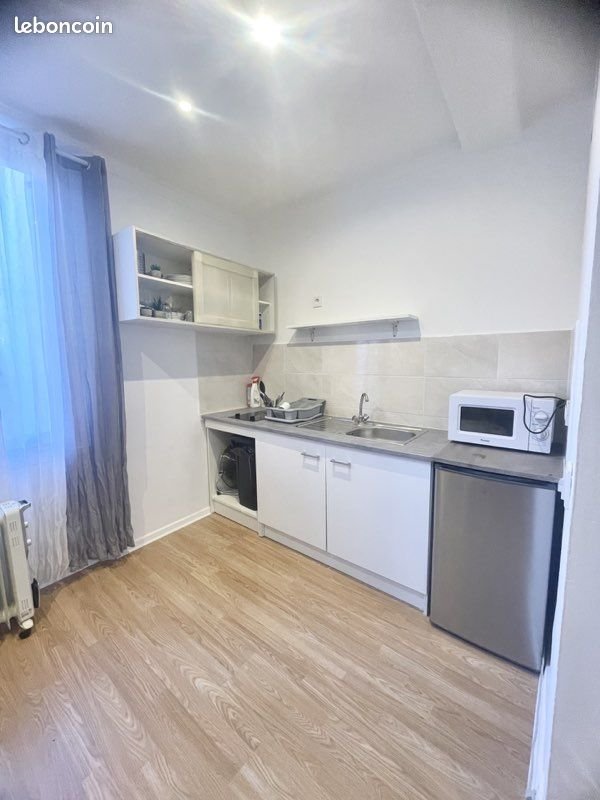 Appartement à louer, 20m², Toulon