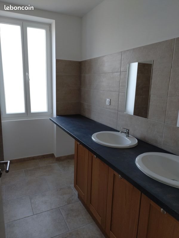 Appartement à louer, 78m², Cabannes