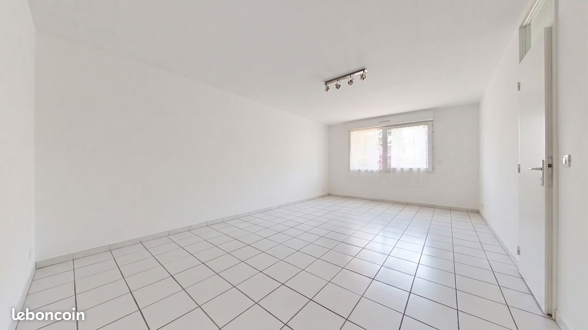Appartement à louer, 76m², Feurs