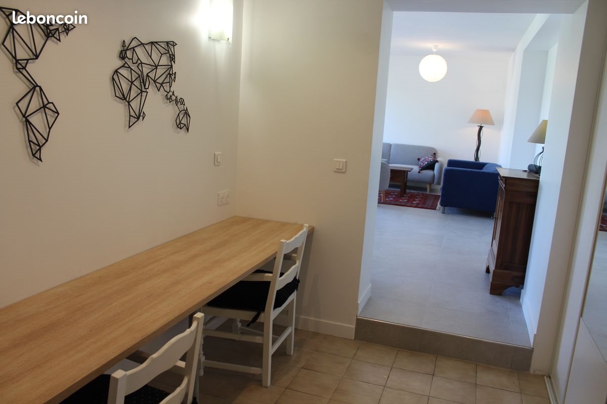 Maison à louer, 120m², Lambesc