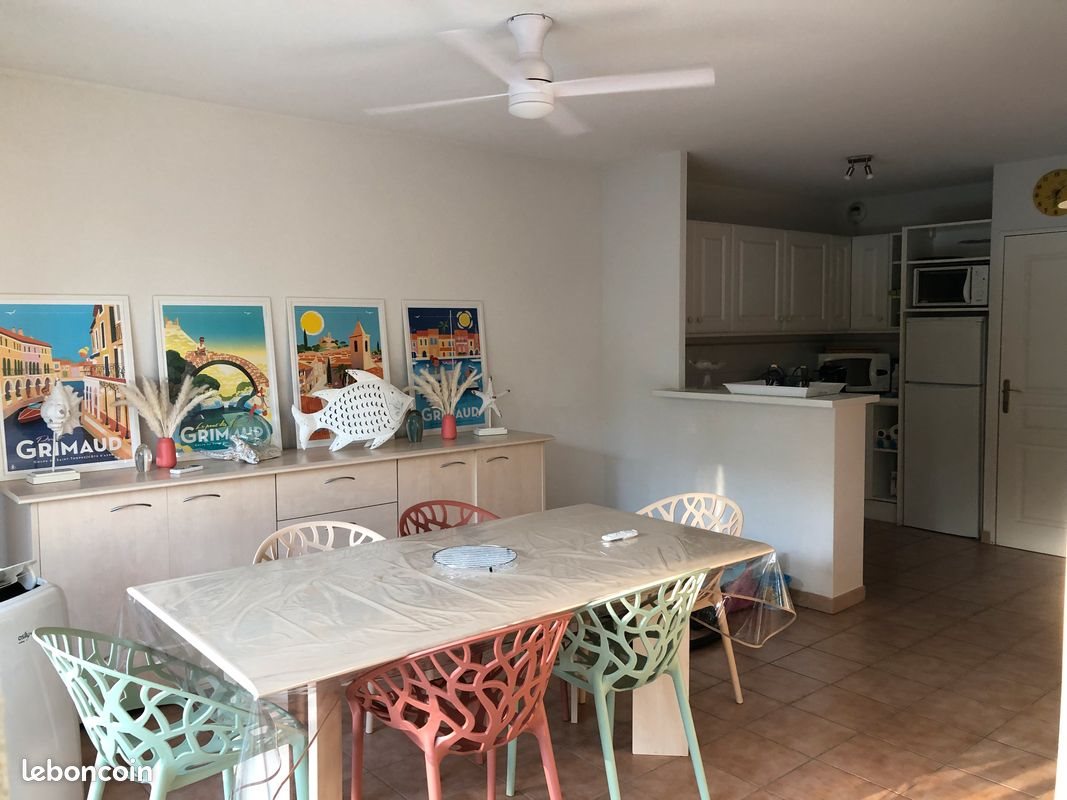 Appartement à louer, 68m², Grimaud