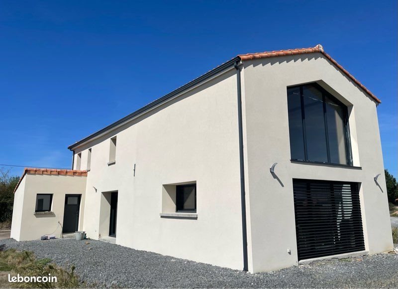 Maison à vendre, 136m², Saint-Christophe-la-Couperie