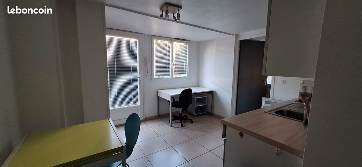 Appartement à louer, 23m², Valence