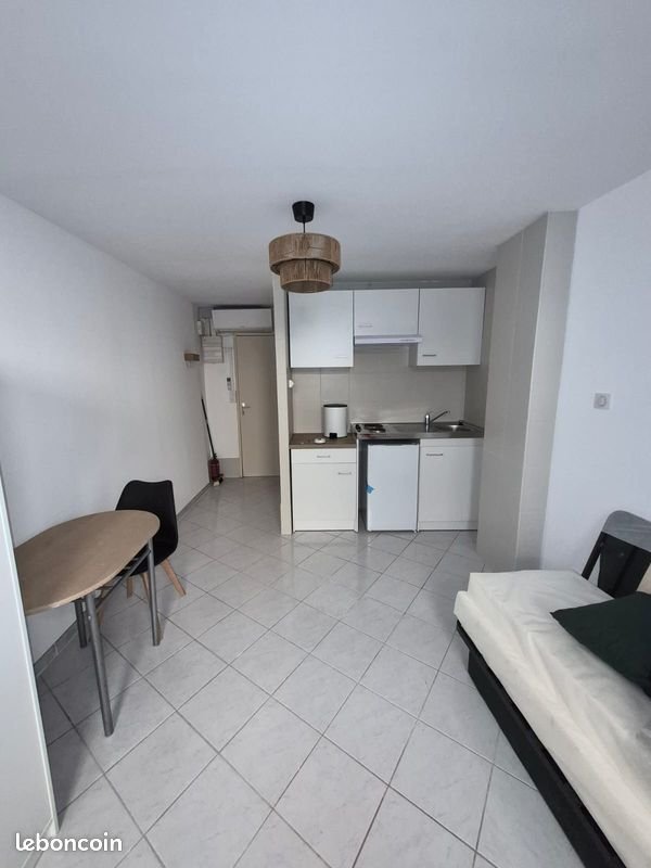Appartement à louer, 18m², Manosque