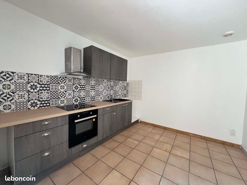 Appartement à louer, 40m², Vitry-le-François