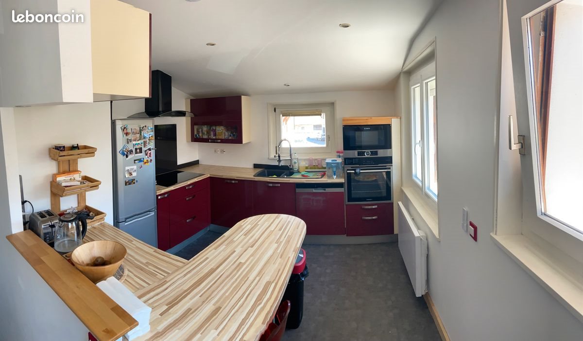 Maison à louer, 93m², Bons-en-Chablais