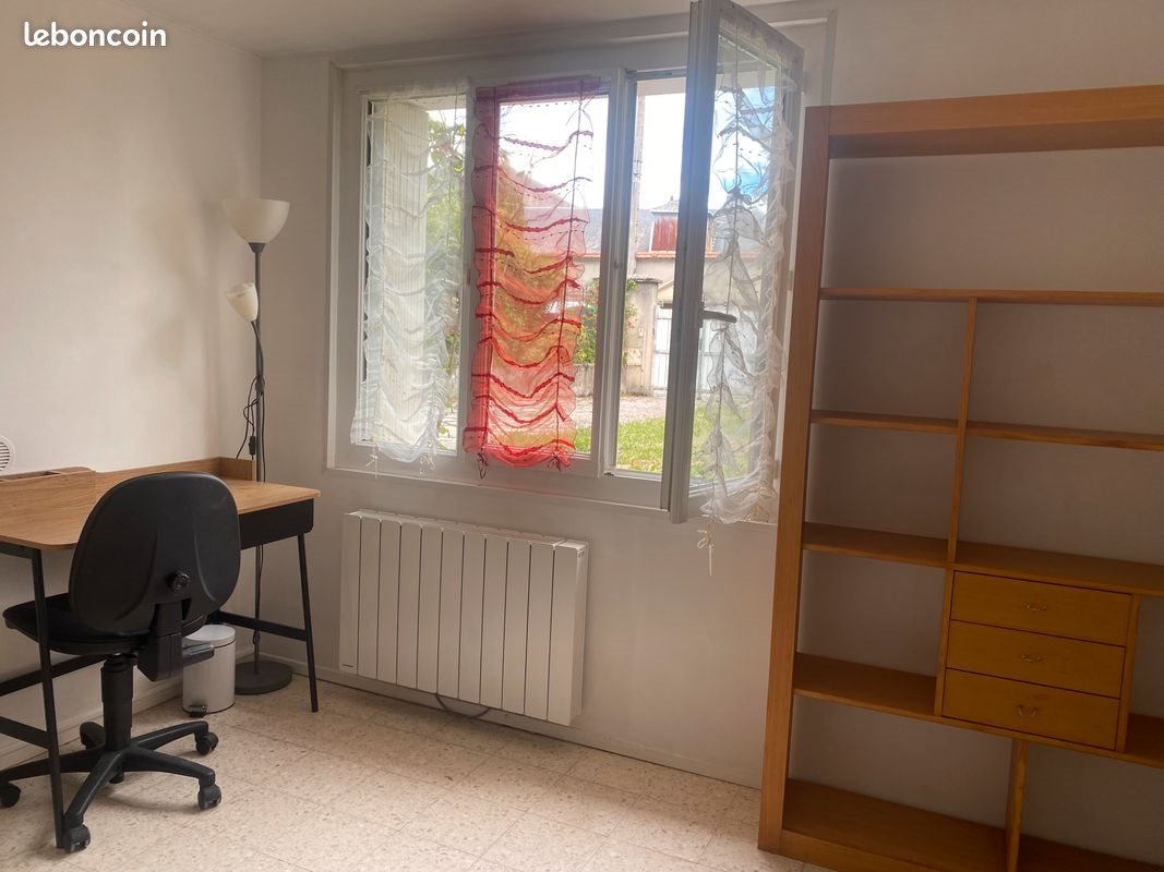 Appartement à louer, 31m², Millau