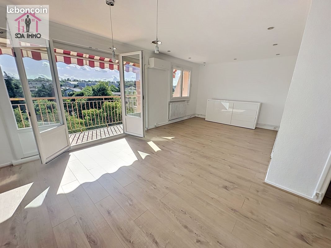 Appartement à vendre, 67m², Bron