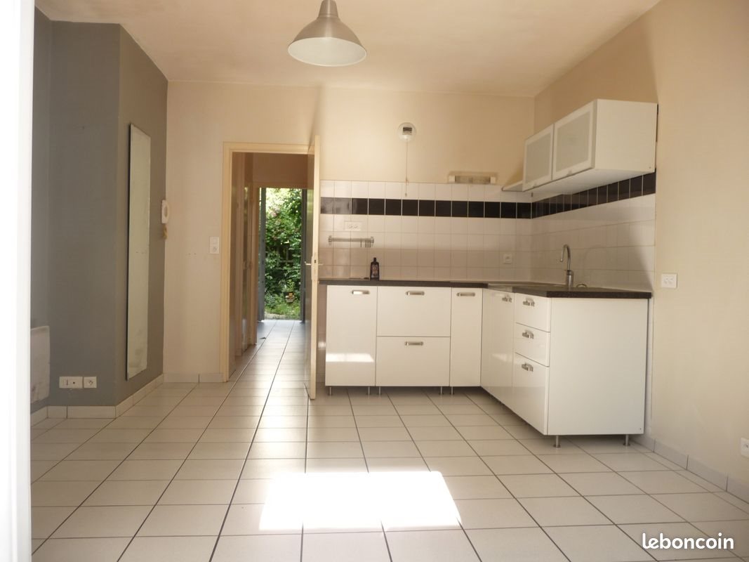 Appartement à louer, 35m², Quimper