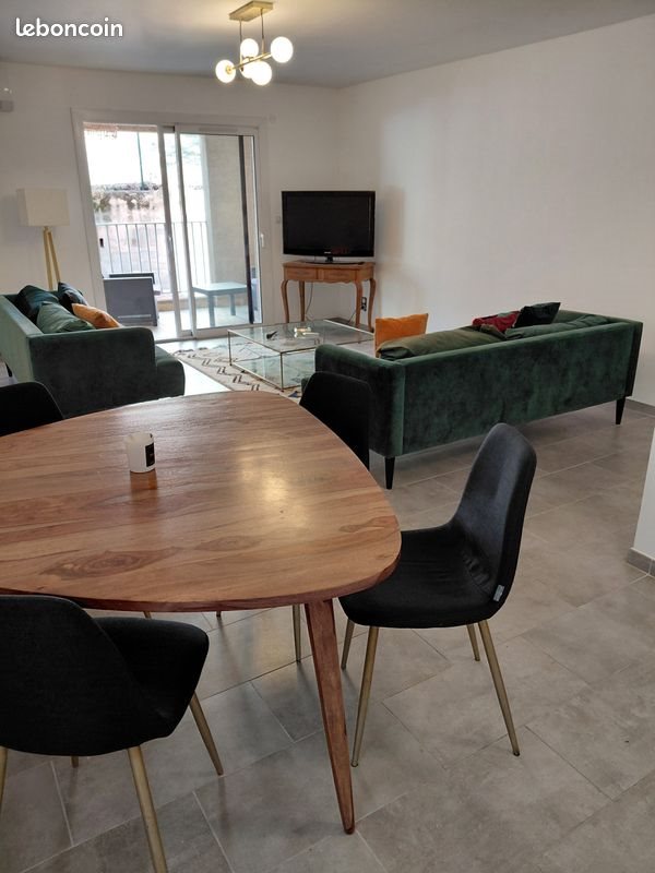 Appartement à louer, 61m², Ajaccio