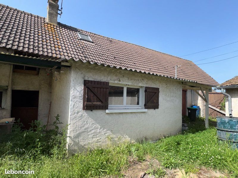 Maison à vendre, 58m², Bû