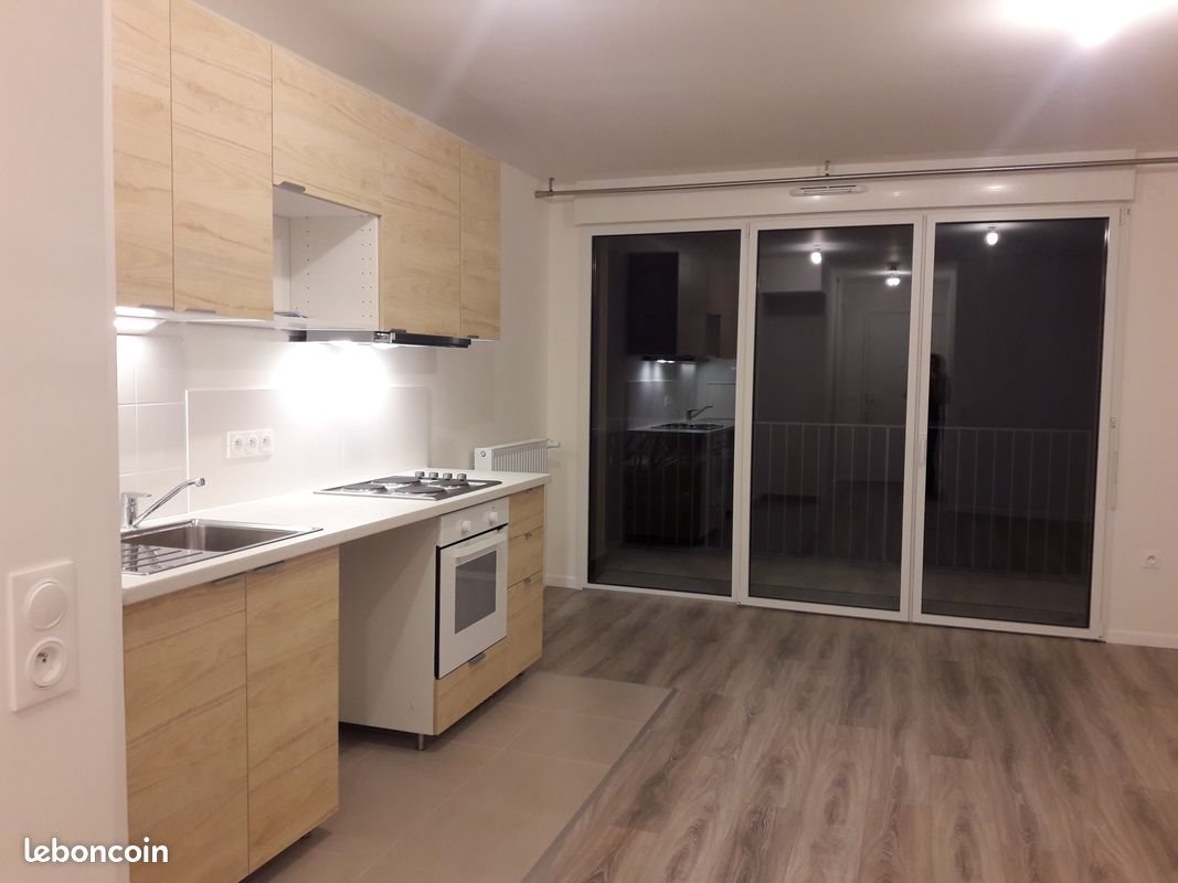 Appartement à louer, 40m², Massy