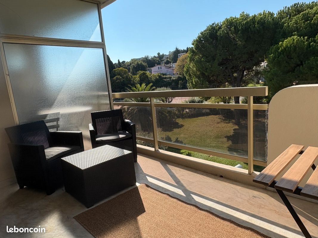 Appartement à louer, 20m², Antibes
