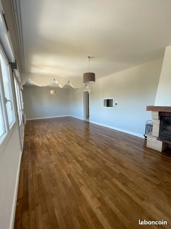 Maison à vendre, 162m², Ussel