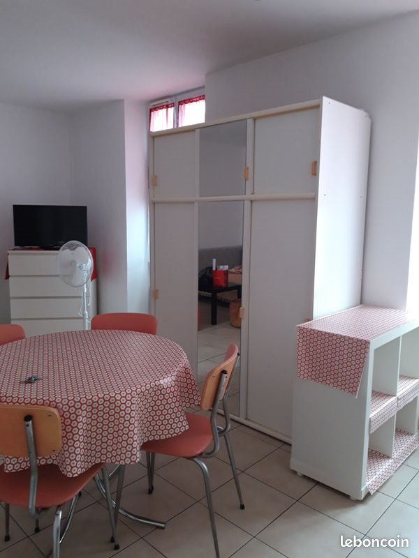 Appartement à louer, 25m², Toulon