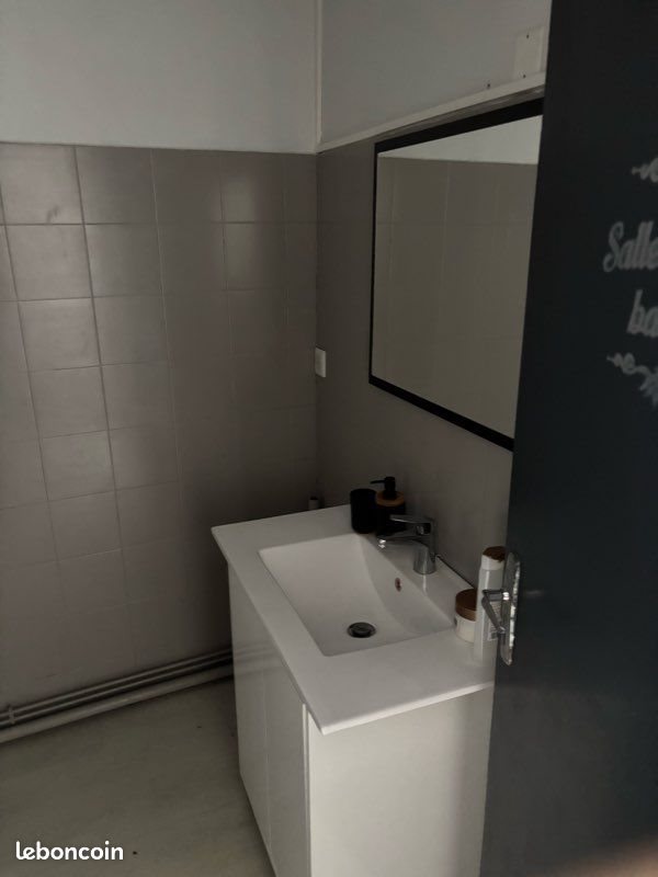 Appartement à louer, 60m², Laroque-Timbaut