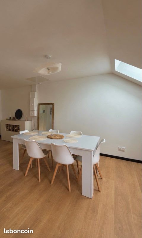 Appartement à louer, 70m², Laon