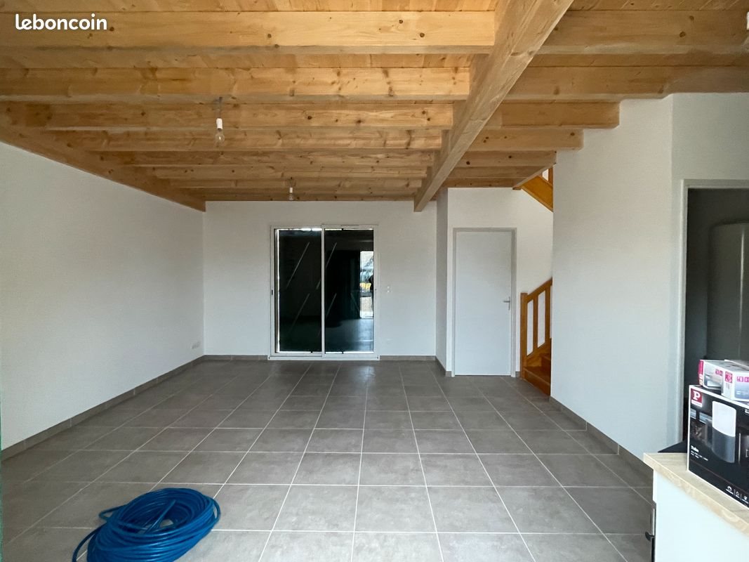 Appartement à louer, 71m², Chalamont