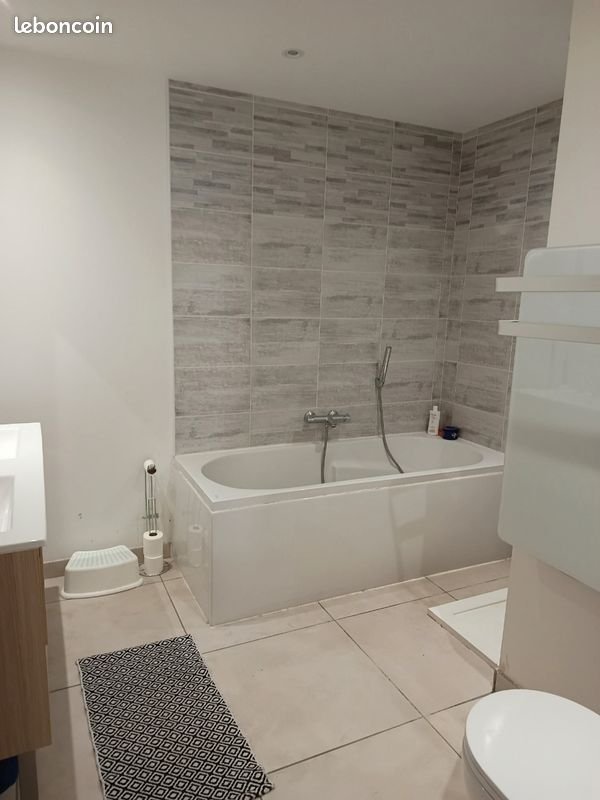 Maison à louer, 90m², Saint-Alban-du-Rhône