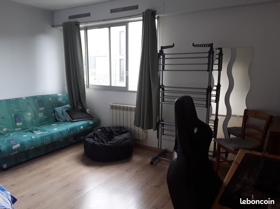 Appartement à louer, 27m², Feurs