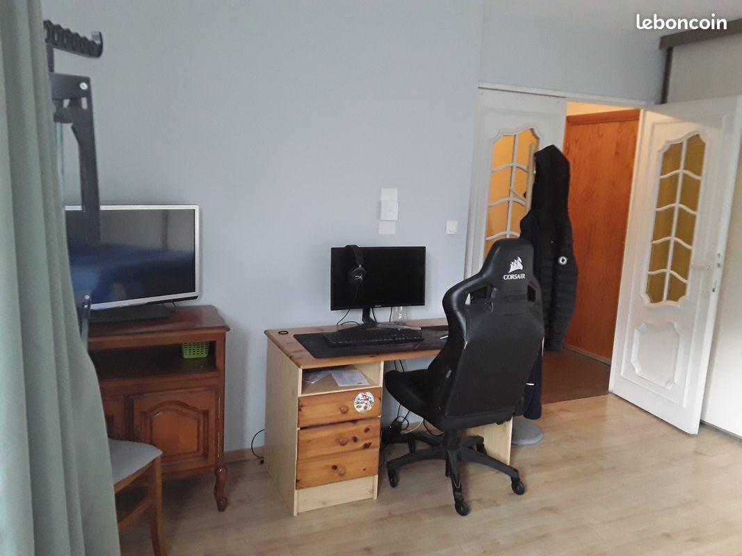 Appartement à louer, 27m², Feurs