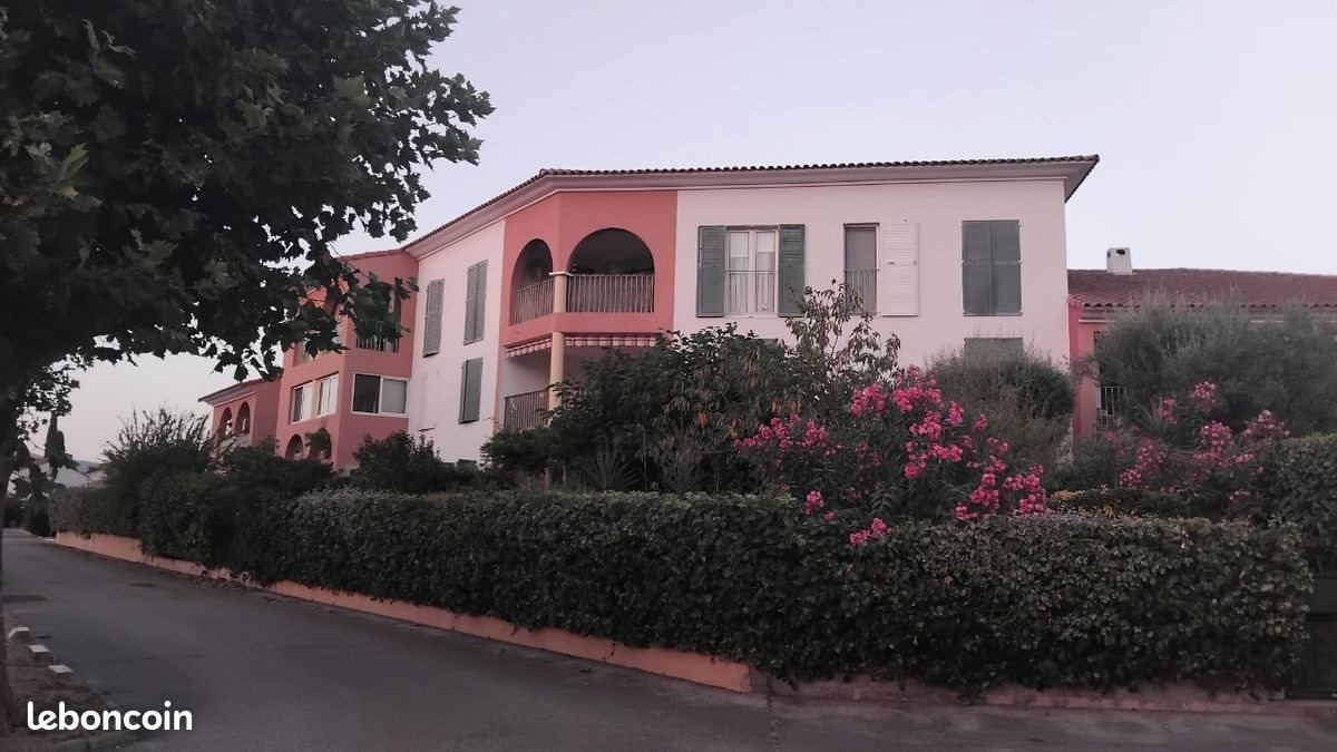 Appartement à vendre, 49m², Saint-Raphaël
