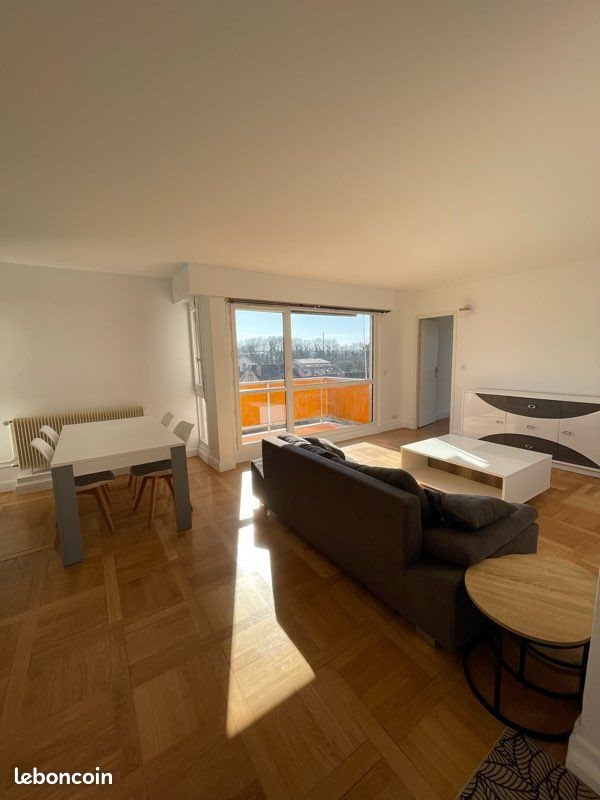 Appartement à louer, 74m², Melun