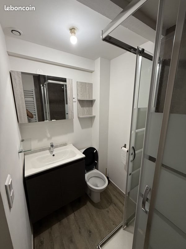 Appartement à louer, 33m², Forcalqueiret