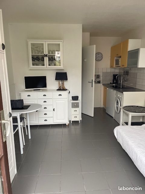 Appartement à louer, 18m², Courseulles-sur-Mer
