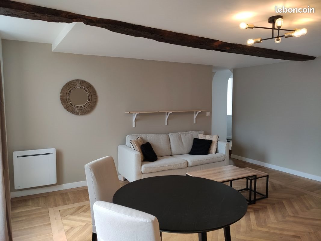 Appartement à louer, 70m², Champniers