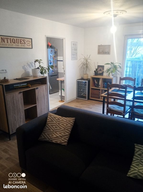 Appartement à louer, 65m², Allonnes