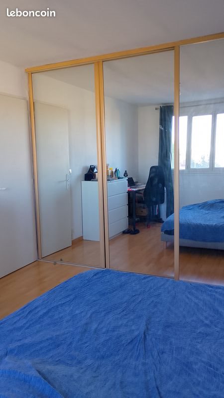 Appartement à louer, 56m², Vénissieux