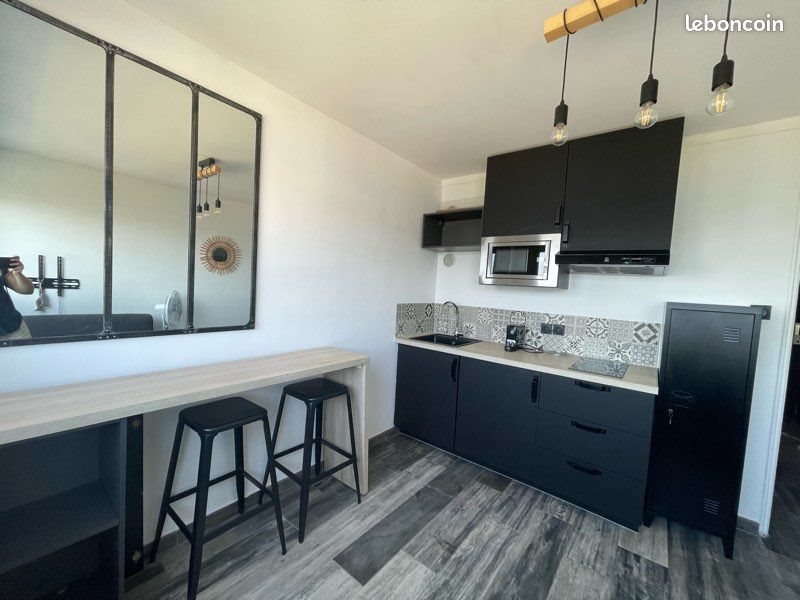 Appartement à louer, 15m², La Seyne-sur-Mer