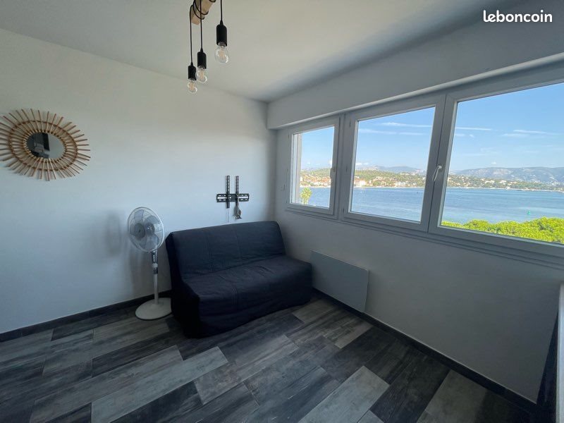 Appartement à louer, 15m², La Seyne-sur-Mer