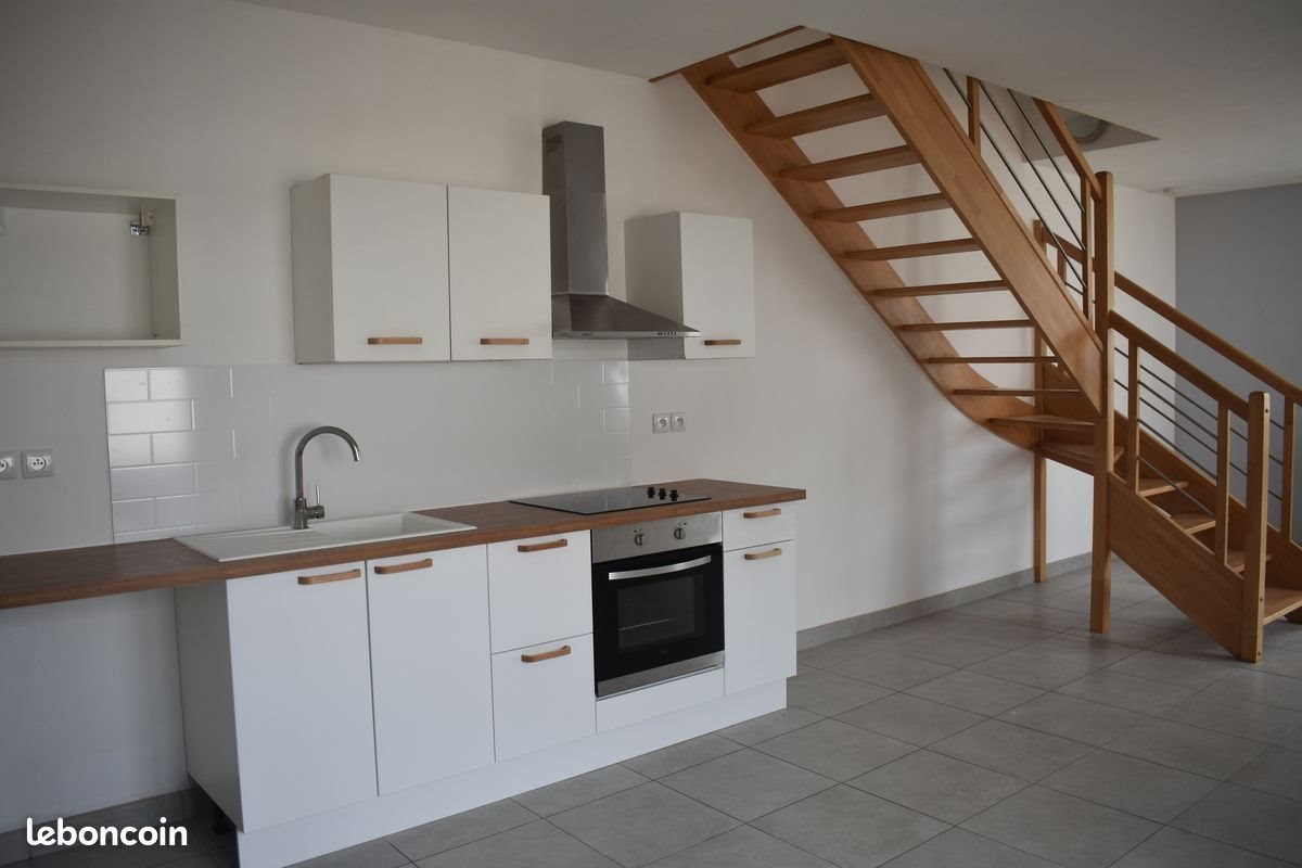 Appartement à louer, 65m², Blois