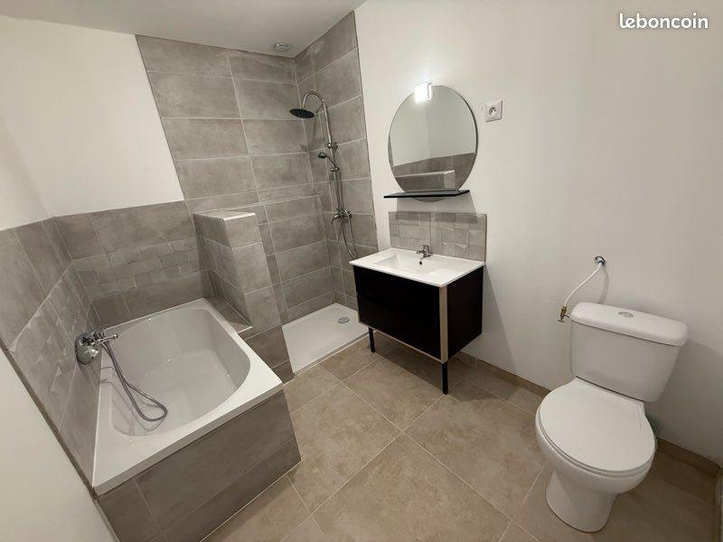 Appartement à louer, 90m², Cabannes